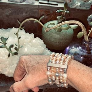 PriceFirm Honora Pearl 5 String Bracelet!!!